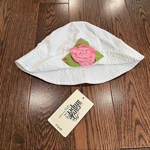 NWT {Carole Amper Inc.} Rose Bucket Hat, 0-6m